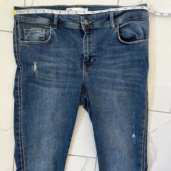 Zara Denim/ Cropped  blue skinny jeans/ Gemstone sides/ Distressed/ Size US 12 - Picture 7 of 9